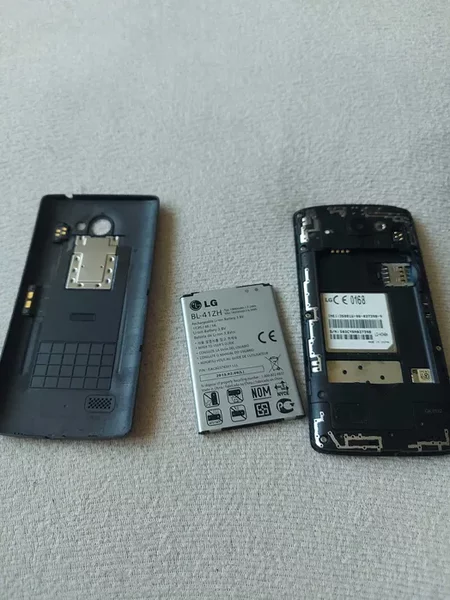Telefon LG-H340n (pentru piese)